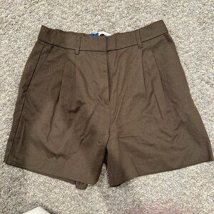Old Navy Extra High-Rise Taylor Shorts | Adjustable Waist | Size M | Khaki Green